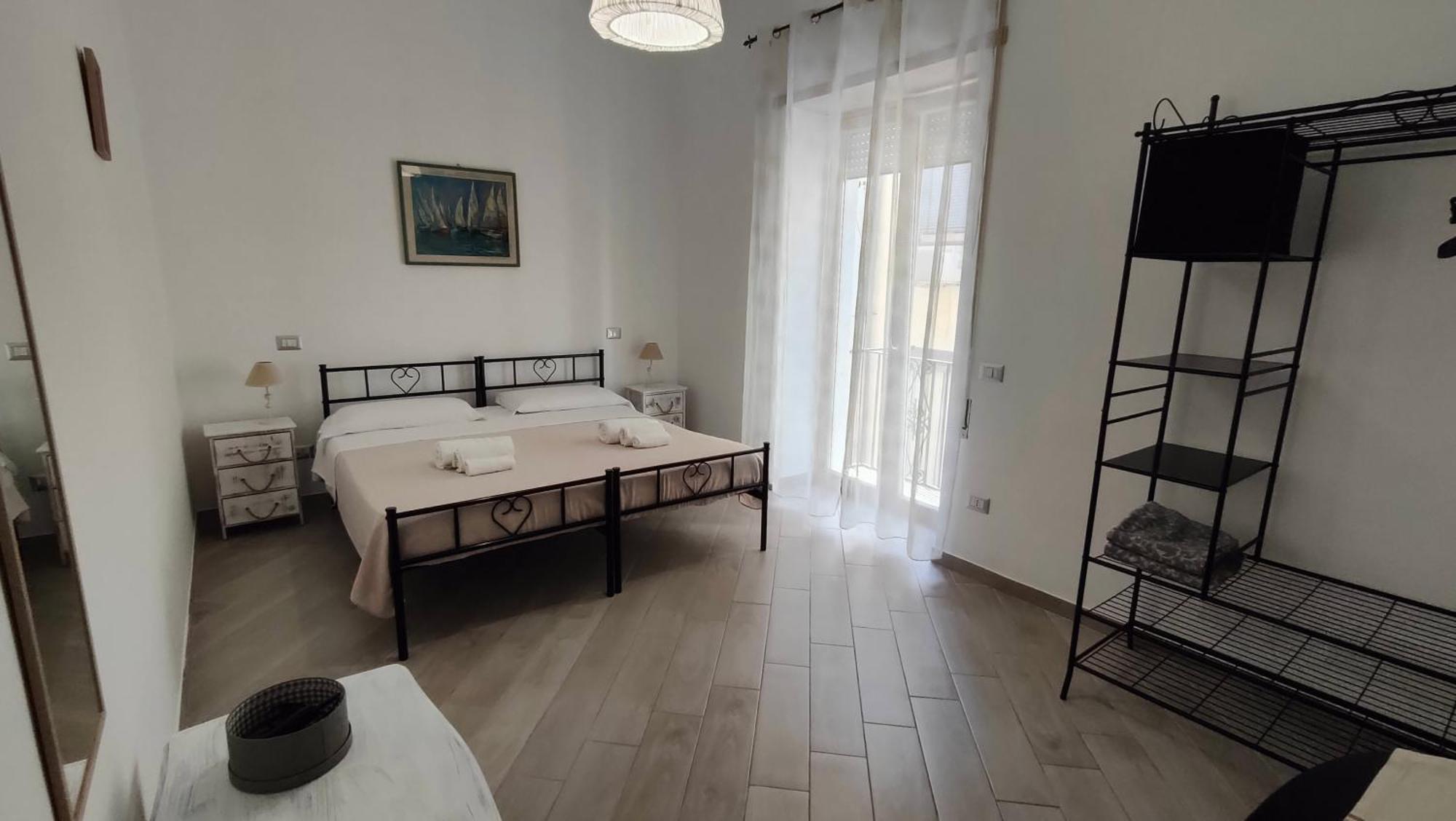 B&B 'A Vucchella Naples Exterior photo