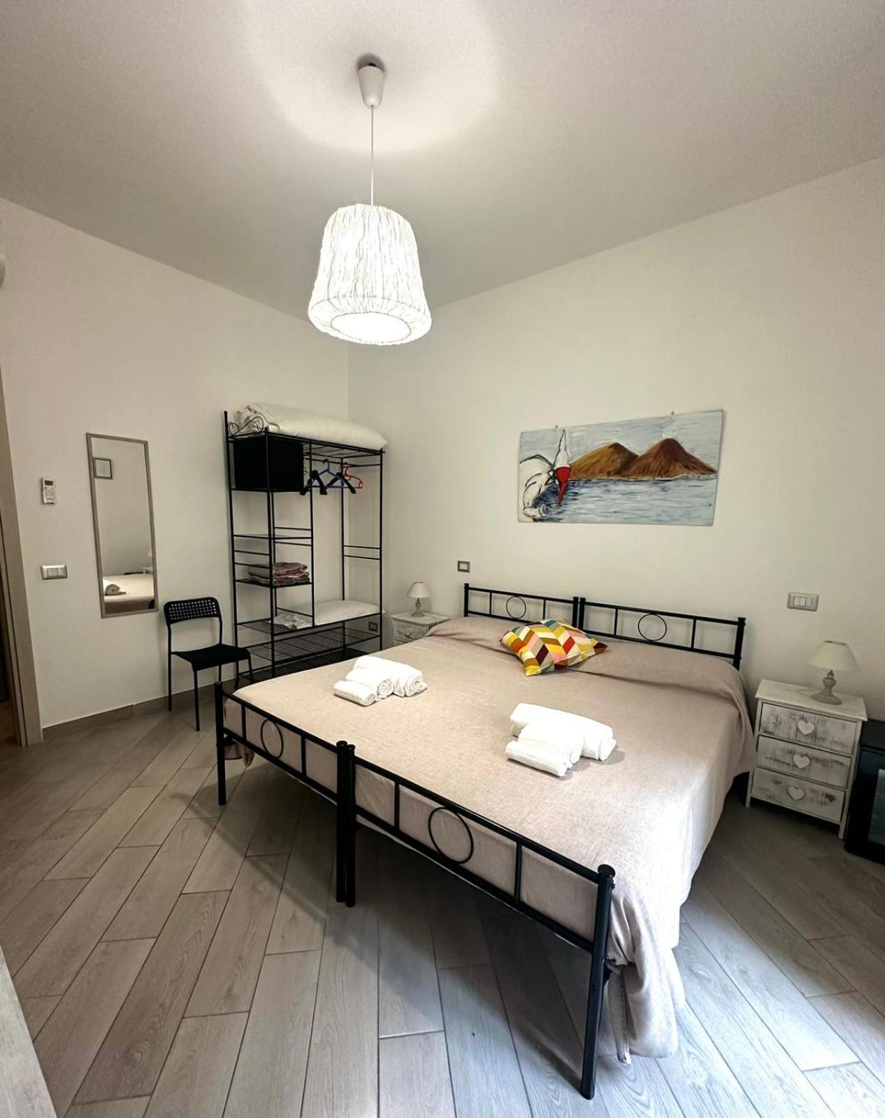 B&B 'A Vucchella Naples Exterior photo
